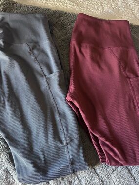 Lukka Lux Ribbed Active Leggings - Dusty Blue and Burgundy